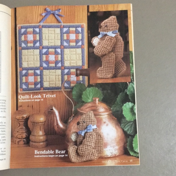 5 Plastic Canvas pattern books - Picture 9 of 12